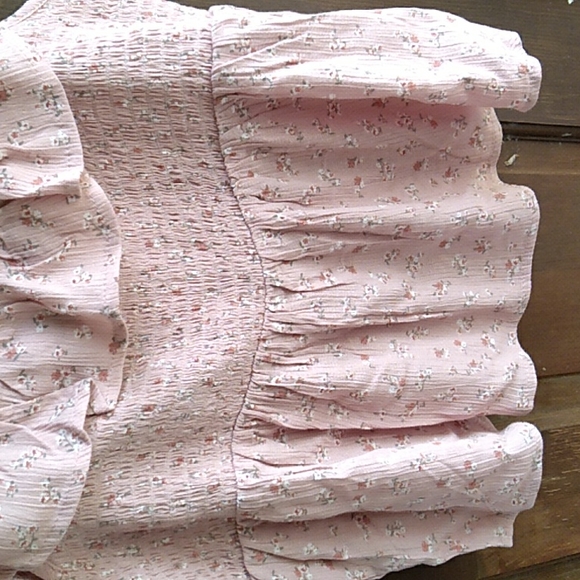 Nwt Pink &White Floral Top (L) - Picture 5 of 9